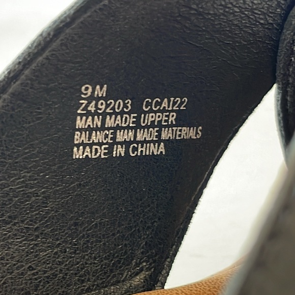 b.o.c. sandals wedge toe-loop black size 9 NWT - Picture 11 of 15